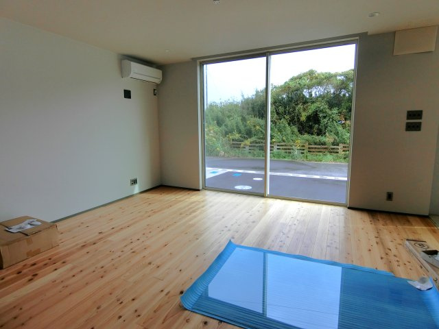 DOTOWN HOUSE By The Seaの居間・リビング