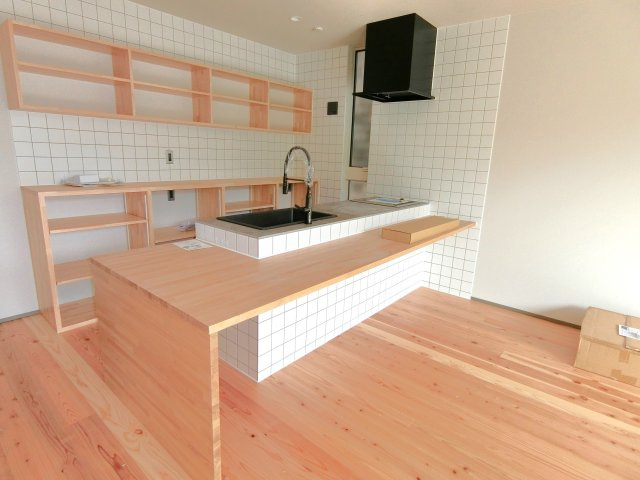 DOTOWN HOUSE By The Seaのキッチン