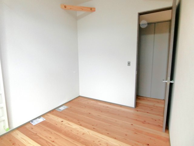 DOTOWN HOUSE By The Seaの洋室