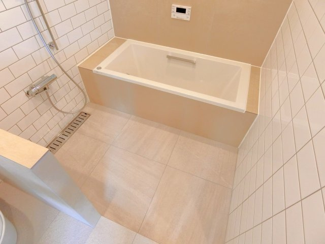 DOTOWN HOUSE By The Seaの浴室