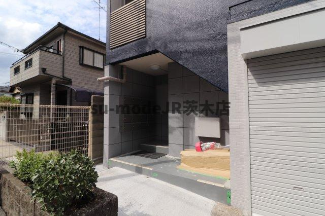 アポロマンションのエントランス
