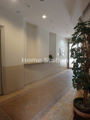 【エントランス】 | ロイヤルグレース