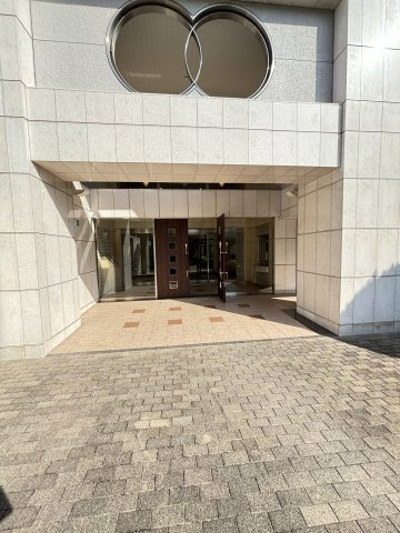 【エントランス】 | アウレリア上新庄ペアパークス