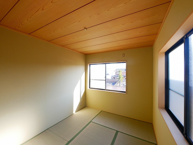 法蓮町戸建の和室