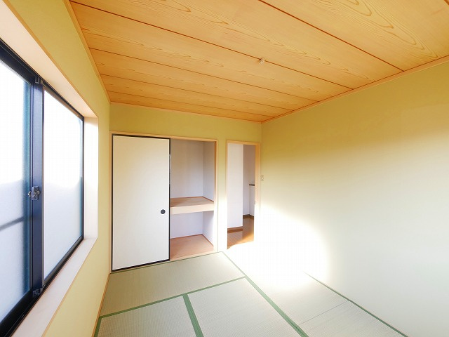 法蓮町戸建の和室