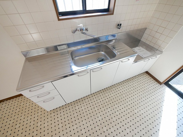 法蓮町戸建のキッチン