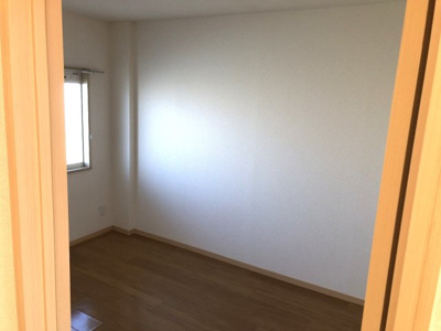 【寝室】 | エバーグリーン大原