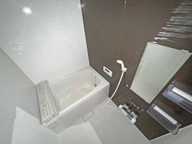 HOUSE518の浴室|写真は１０１号室を掲載しています。反転タイプになります。