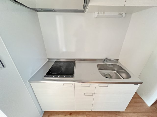 HOUSE518のキッチン|写真は１０１号室を掲載しています。反転タイプになります。