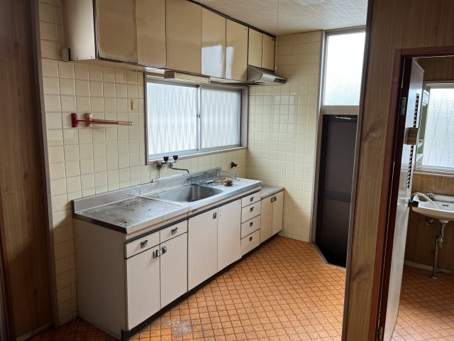 丸亀市飯山町川原売戸建