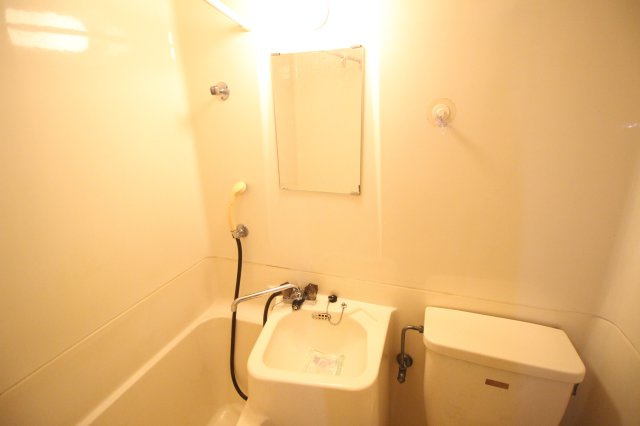 【洗面所】 | ビーバーハイツ桃ヶ池Ⅰ | 三点ユニット