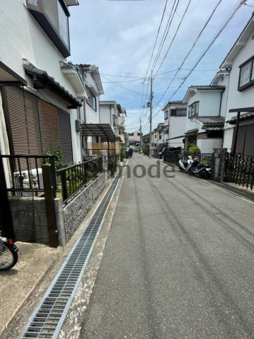 虎谷貸家の周辺