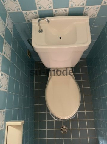 虎谷貸家のトイレ