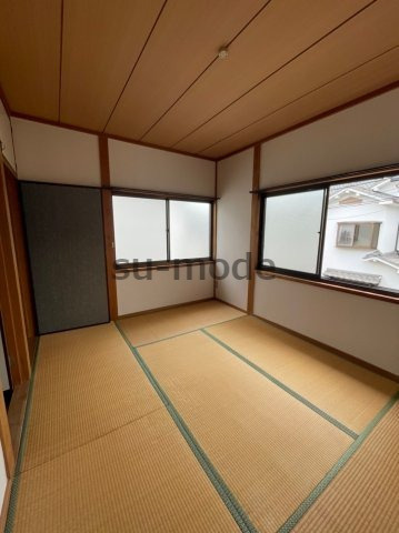 虎谷貸家の寝室