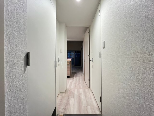 セレニテ天六ミラクの玄関