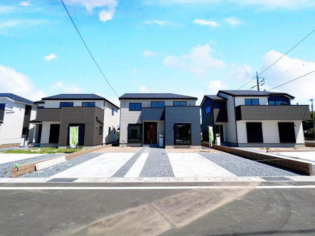 LIGNAGE伊勢崎市国定町22-1期　新築住宅4号棟の外観