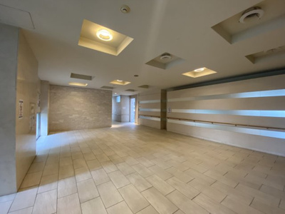 【エントランス】 | プレミスト和泉府中