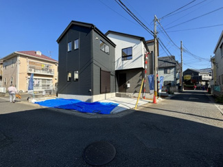 【前面道路含む現地写真】 | 前面道路含む現地写真です
