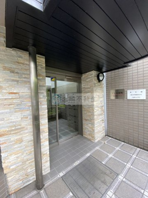 【エントランス】 | ソシエ要町