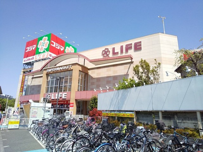 ライフ江北駅前店まで450ｍ