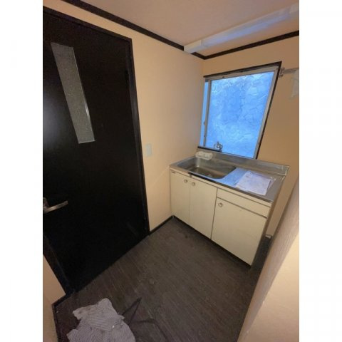 問屋町3-24店舗のキッチン