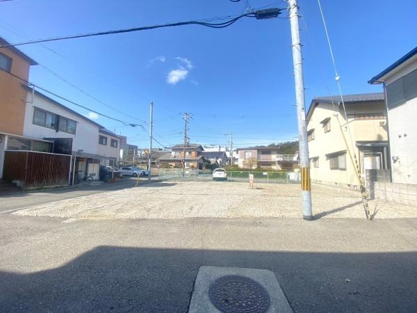 和歌山市和歌浦東１丁目土地の前面道路含む現地写真