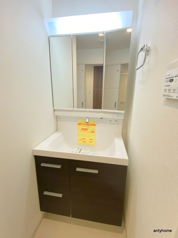 サンセール豊崎　仲介手数料無料の洗面所