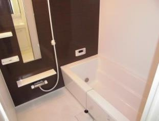 【浴室】 | Droom魚津イースト | ゆったりした洋室です