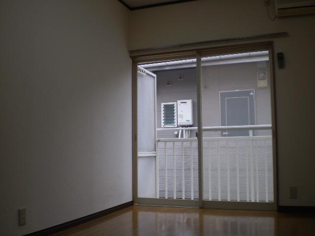 ＬＩＳＳＡグランデA棟の居間・リビング