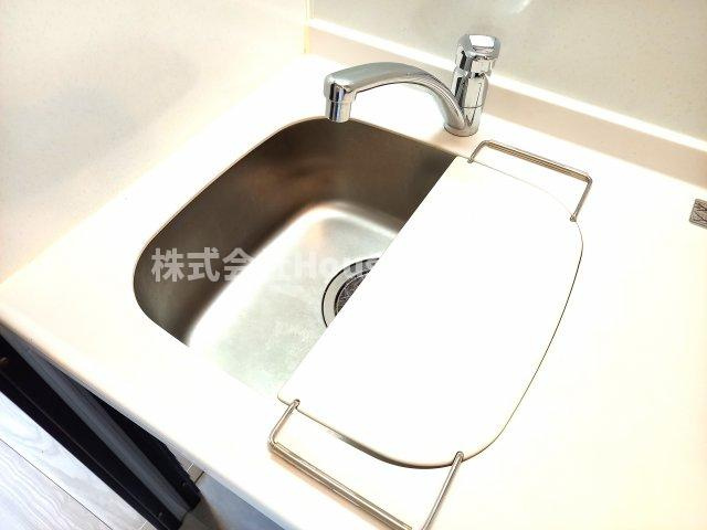 エステムコート神戸ハーバーランド前Ⅶレーベルのキッチン