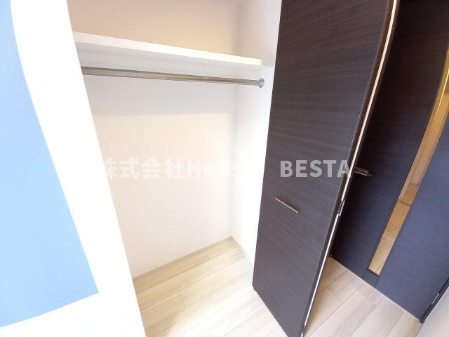 エステムコート神戸ハーバーランド前Ⅶレーベルの収納