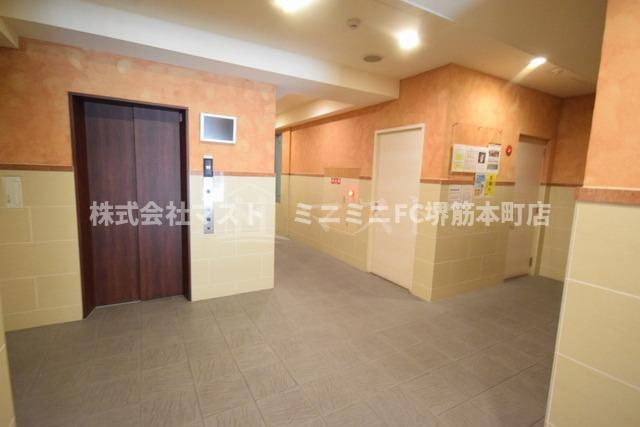 フレンシアノイエ内本町のロビー