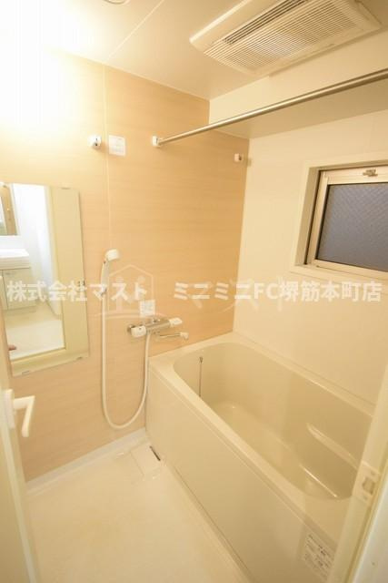 フレンシアノイエ内本町の浴室