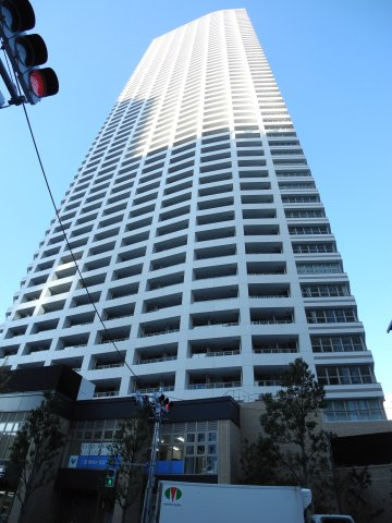 ザ・パークハウス西新宿タワー60の外観