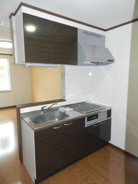 ラフィーネ東町２のキッチン