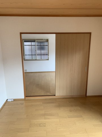 【No.6679】浜坂4丁目中古住宅/4LDKS/リフォーム済の洋室