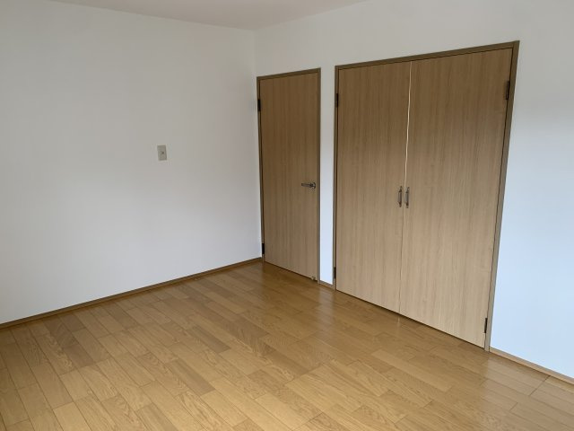 【No.6679】浜坂4丁目中古住宅/4LDKS/リフォーム済の洋室