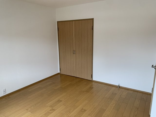 【No.6679】浜坂4丁目中古住宅/4LDKS/リフォーム済の洋室