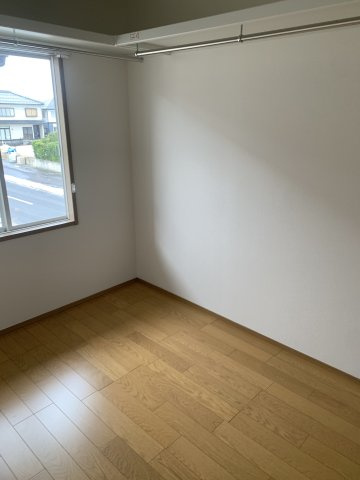 【No.6679】浜坂4丁目中古住宅/4LDKS/リフォーム済の洋室