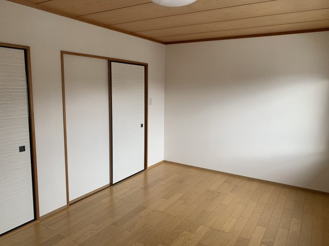 【No.6679】浜坂4丁目中古住宅/4LDKS/リフォーム済の洋室