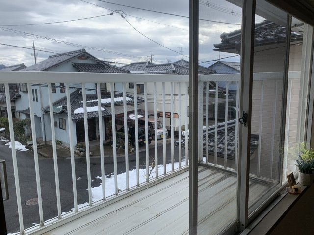 【No.6679】浜坂4丁目中古住宅/4LDKS/リフォーム済のバルコニー