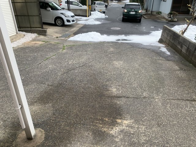 【No.6679】浜坂4丁目中古住宅/4LDKS/リフォーム済の駐車場