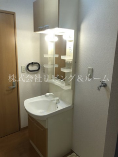 【独立洗面台】 | ソレーユ２７１　Ａ