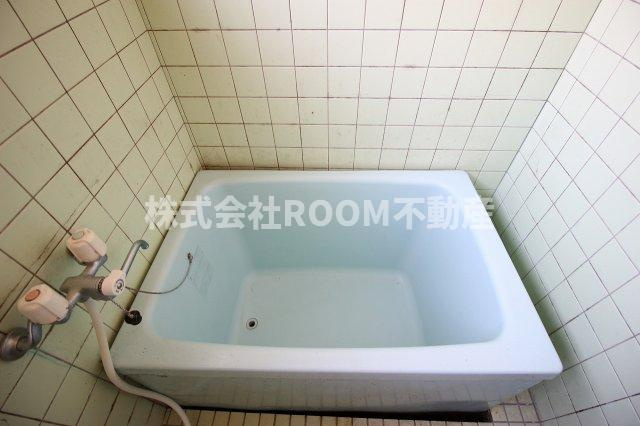 ニューハウス川畑の浴室