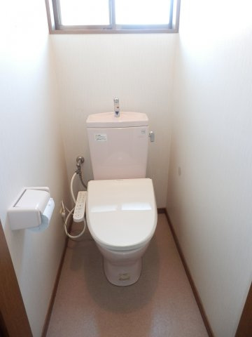 S邸のトイレ|ウォシュレットつけました！