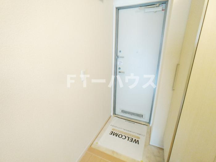 千葉市花見川区幕張町４丁目のアパートの玄関|玄関