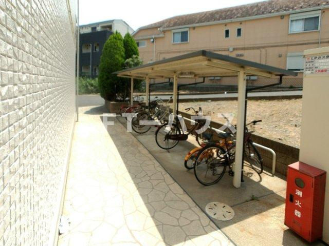 千葉市花見川区幕張町４丁目のアパートのその他共用部分|駐輪場
