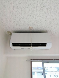 エアコン１基付