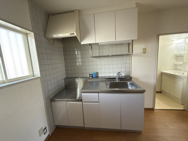 アメニティー白浜Ａのキッチン