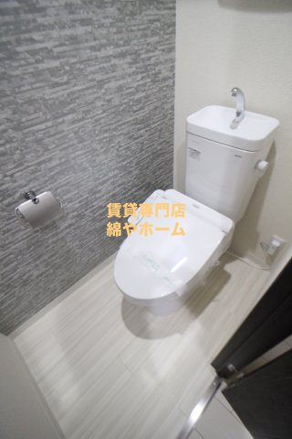 フジパレス杉本町駅西Ⅴ番館のトイレ|シンプルで使いやすいトイレです